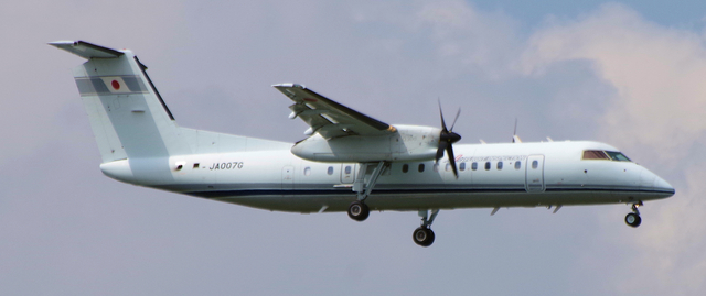 CAB-DHC-8-300_007G_0005.jpg
