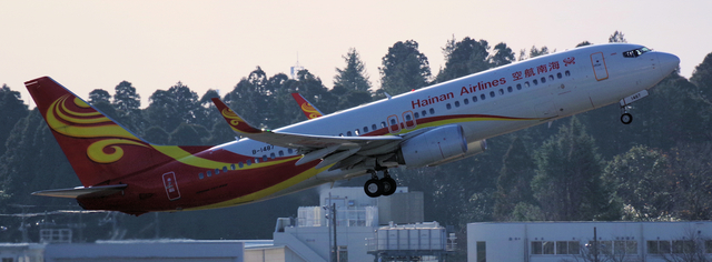 CHH_B737-800_1487_0001.jpg
