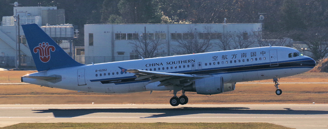 CSN_A320-200_6282_0006.jpg