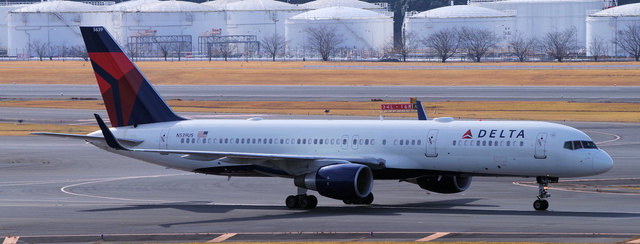 DAL_B757-200_539US_0001.jpg