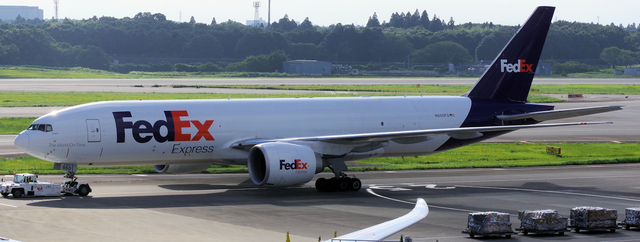 FDX_B777-200F_860FD_0008.jpg