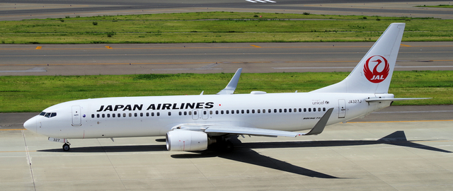 JAL_B737-800_327J_0005.jpg