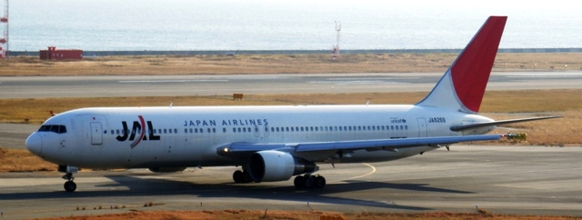 JAL_B767-300_8269_0013.jpg