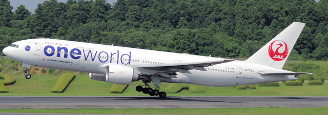 JAL_B777-200ER_708J_0007.jpg