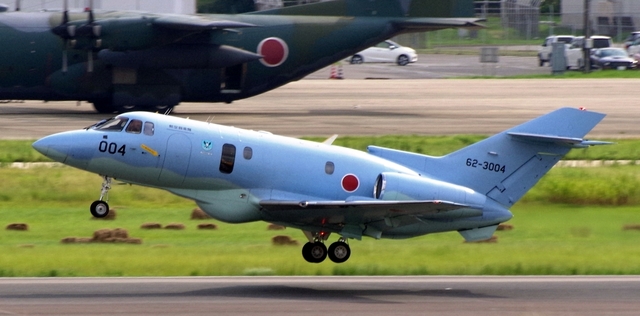 JASDF_U-125A_62-3004_0002.jpg