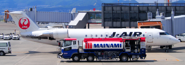 JLJ_CRJ-200ER_204J_0001.jpg