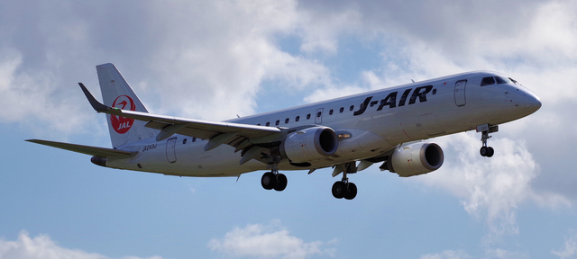 JLJ_ERJ-190-100_243J_0021.jpg