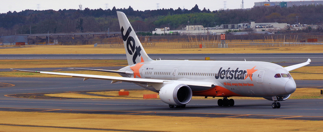 JST_B787-8_VH-VKE_0002.jpg