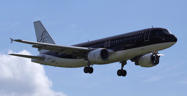 SFJ_A320-200_09MC_0041.jpg