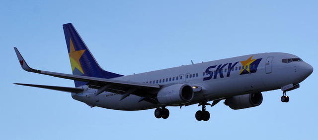 SKY_B737-800_737U_0017.jpg