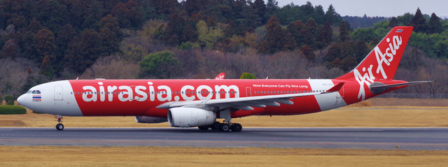 TAX_A330-300_HS-XTI_0008.jpg
