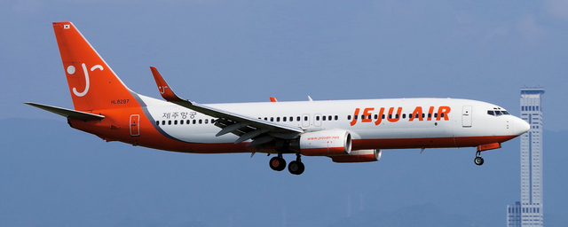 JJA_B737-800_HL8297_0002.jpg